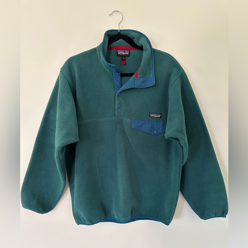 Patagonia vintage Green Fleece Pullover with Blue Trim